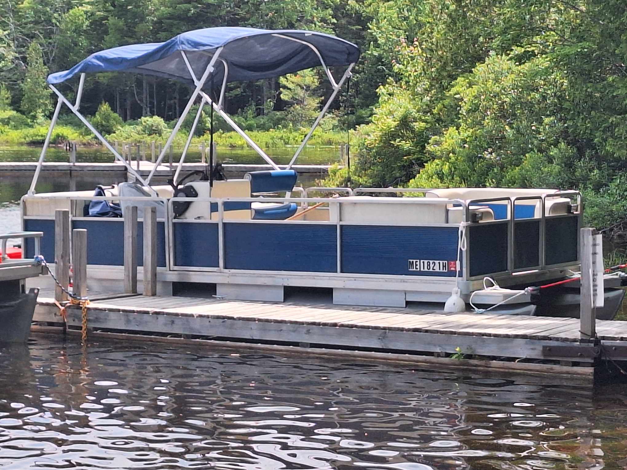 20' Pontoon Rental